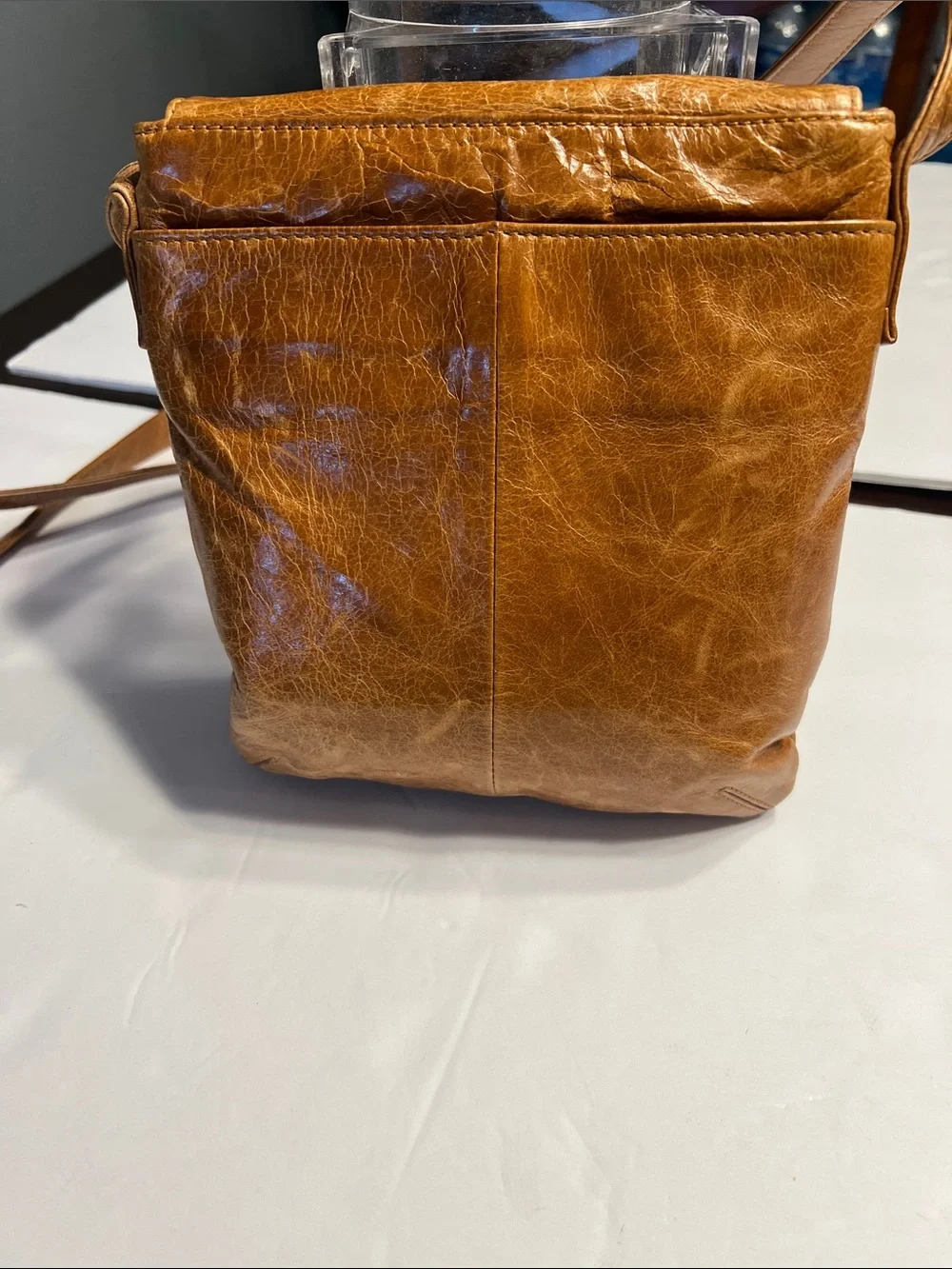 HOBO Leather Messenger Bag - Caramel Brown